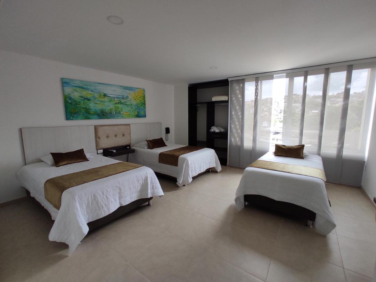 Hotel Andinos Plaza Florencia Florencia  Buitenkant foto